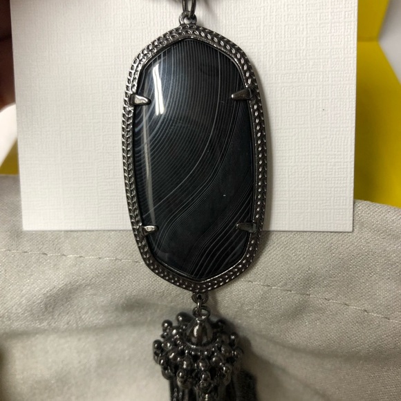 RARE Authentic Kendra Scott Black Marble Necklace - Picture 3 of 4